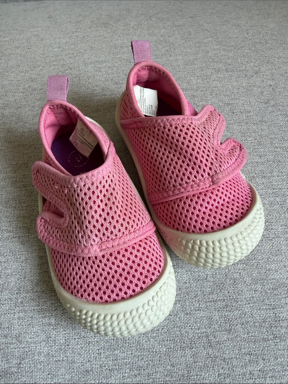 Cat & Jack Pink Mesh Kids water shoes with thick tread!